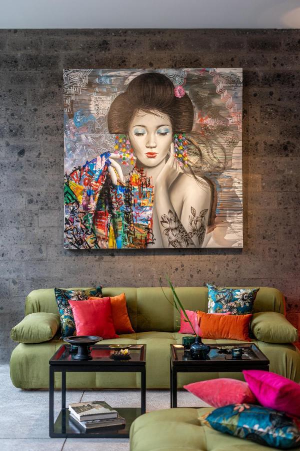 Rouge - Loft Minado